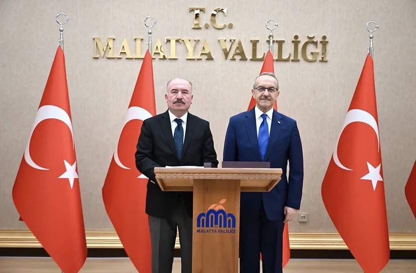 ÇORUM VALİSİ ALİ ÇALGAN’DAN MALATYA VALİSİ SEDDAR YAVUZ’A NEZAKET ZİYARETİ