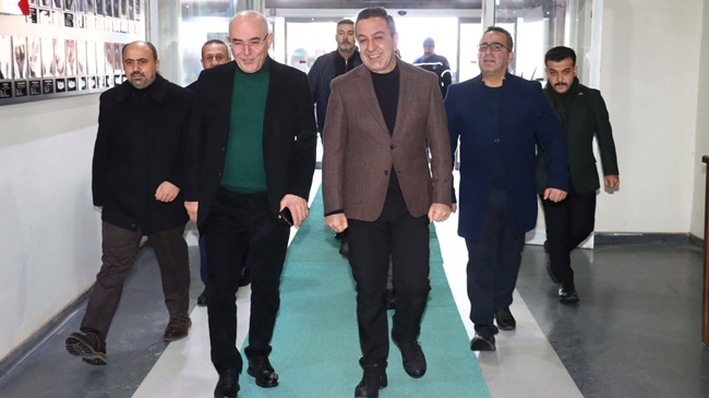 MHP GENEL BAŞKAN YARDIMCISI KARAKAYA, MUHSİN DERE’Yİ ZİYARET ETTİ