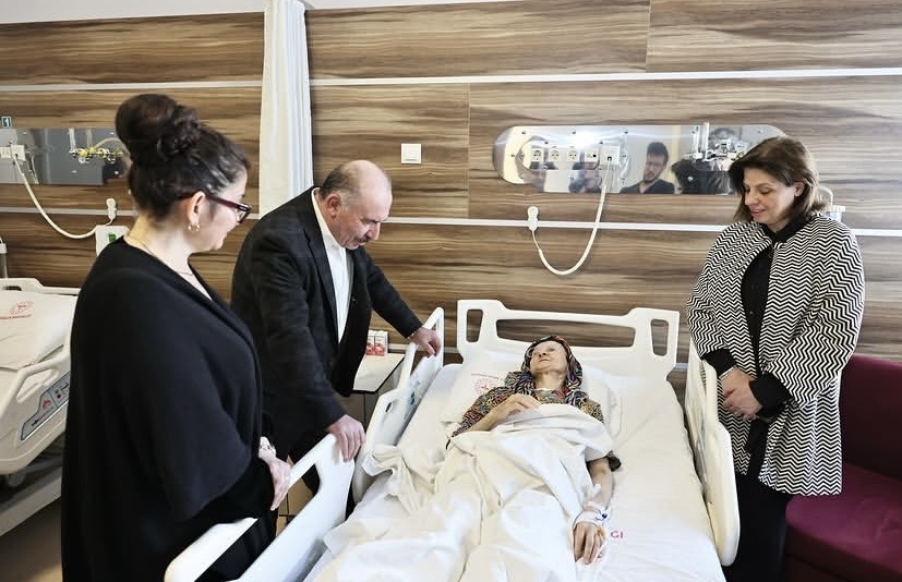 VALİ ÇALGAN’DAN ONKOLOJİ SERVİSİNE MORAL ZİYARETİ